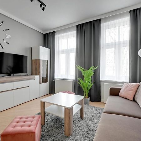 Royal Rose - Premium Beach Apartment 索波特 外观 照片